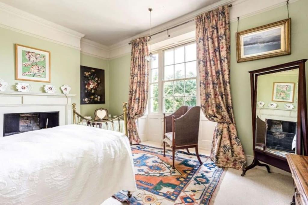 Cressy Hall - Historic Grade II Listed Manor, Gorgeous Topiary Garden Gosberton Dış mekan fotoğraf